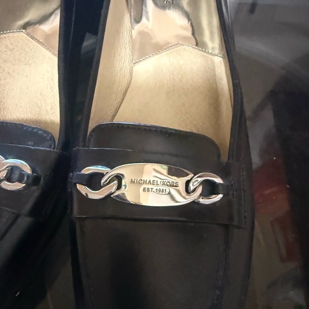 Michael Kors Black Leather Loafers with Silver Accent‎